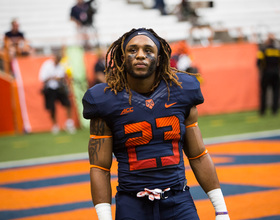 Gallery: Syracuse takes on Villanova in Carrier Dome to open season