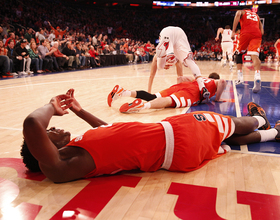 Syracuse misses too many shots in upset loss to St. John's