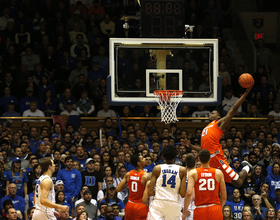 Syracuse basketball knocks off No. 20 Duke in thrilling 64-62 win