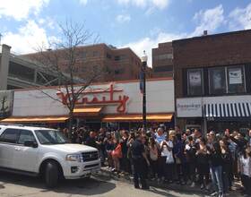 Hillary Clinton stops by Varsity Pizza during trip to Syracuse