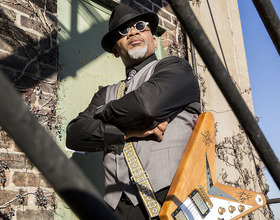 Toronzo Cannon brings classic Chicago blues to Syracuse