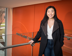 Video: Who is Syracuse: Eunice Pak