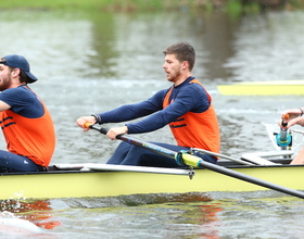 Syracuse rowing places top 10 in Head of the Charles Regatta