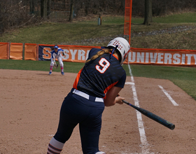 Syracuse splits doubleheader, advances to USF Tournament championship