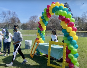 Video: SU South Asia Center hosts colorful Holi celebration