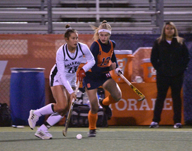 No. 12 Syracuse's defense holds No. 4 Louisville to 2 goals in upset win