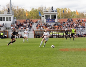 Syracuse loses 5th straight ACC contest in shutout to No. 5 WF