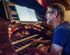 From ruins to restored: 100 years of the mighty Wurlitzer organ