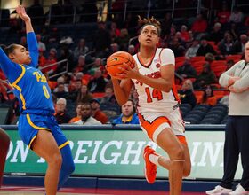 Observations from SU’s win over Pitt: SU’s paint scoring, Hawkins’ burst