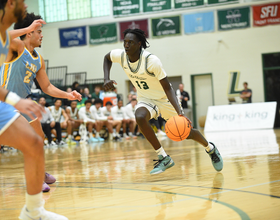 Syracuse native Deng Garang emerges as future cornerstone at Le Moyne