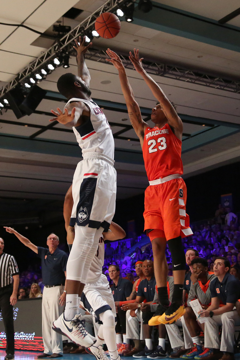 Malachi Richardson struggles in 1st half, thrives in 2nd as SU beats No. 18 UConn