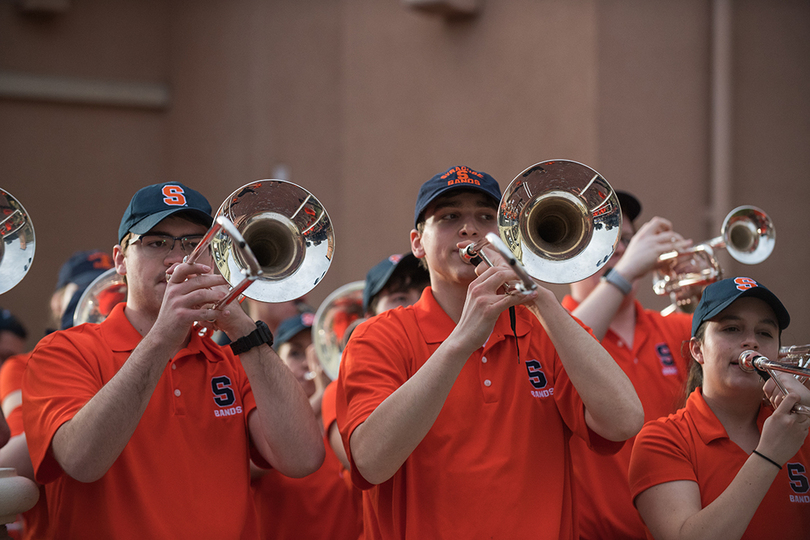 Syracuse fans gather at pregame pep rally