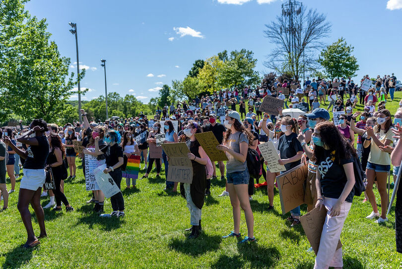 Teen brings Black Lives Matter movement to Manlius