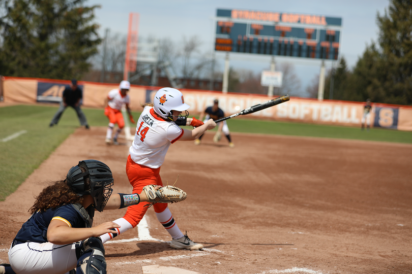 No. 4 Clemson sweeps Syracuse in weekend series