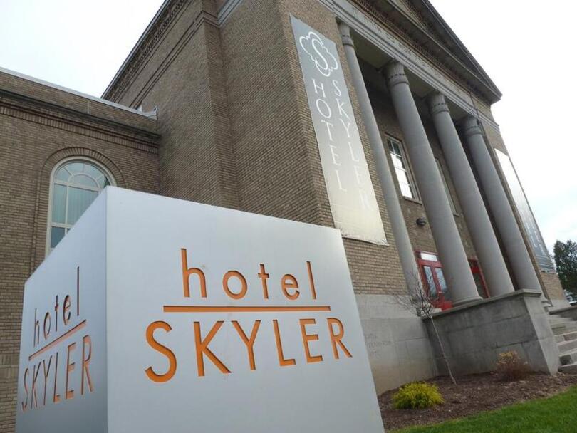 SU purchases Hotel Skyler Syracuse